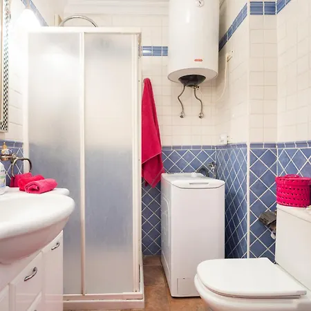 Home2book Cozy Pool & Tenis Court, El Poris