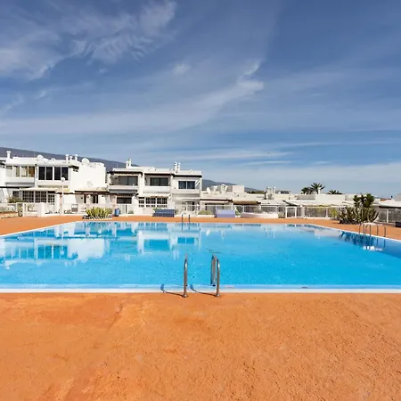 Home2book Cozy Pool & Tenis Court, El Poris * Порис-де-Абона