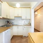 Home2book Cozy Pool & Tenis Court, El Poris Apartmán *