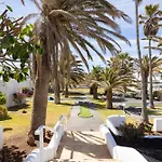 Home2book Cozy Pool & Tenis Court, El Poris Apartmán *