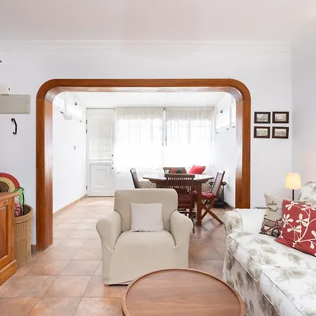 Home2book Cozy With Communal Pool, El Poris * Poris de Abona