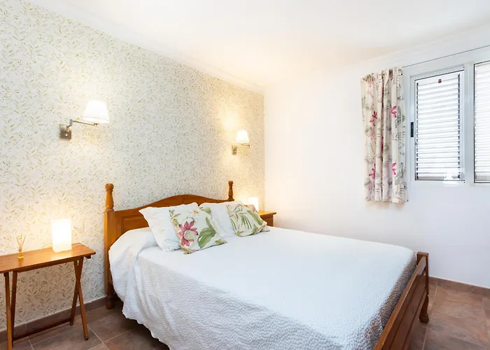 Home2book Cozy Pool & Tenis Court, El Poris Apartmán