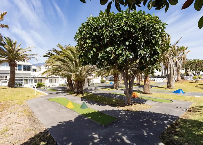 아파트 Home2book Cozy Pool & Tenis Court, El Poris *