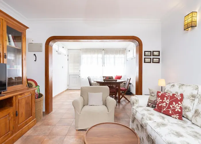 Home2book Cozy Pool & Tenis Court, El Poris * 포리스 데 아보나
